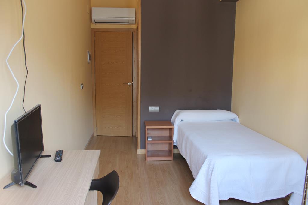 Hostal Cal Siles El Prat de Llobregat Eksteriør billede
